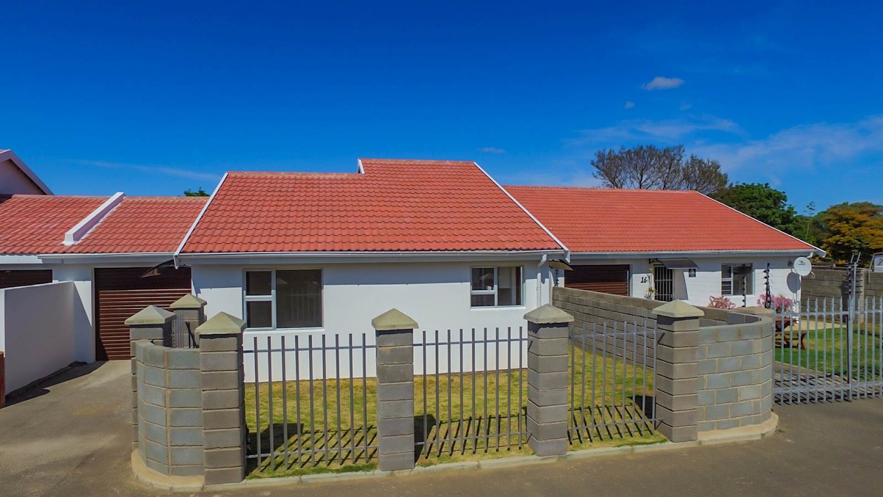 3 Bedroom Townhouse for sale in Eastern Cape | East Cape Interior | King Williams Town  |