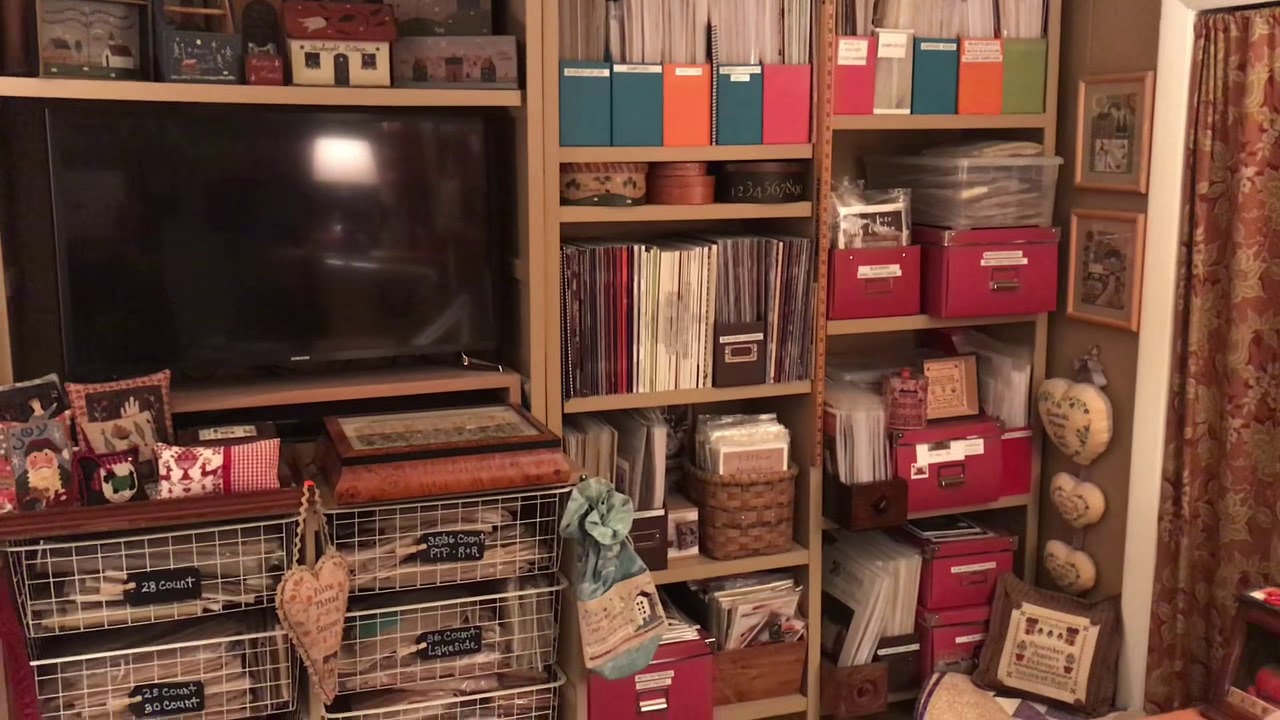 Brenda and the Serial Starter - Stitching Room Tour