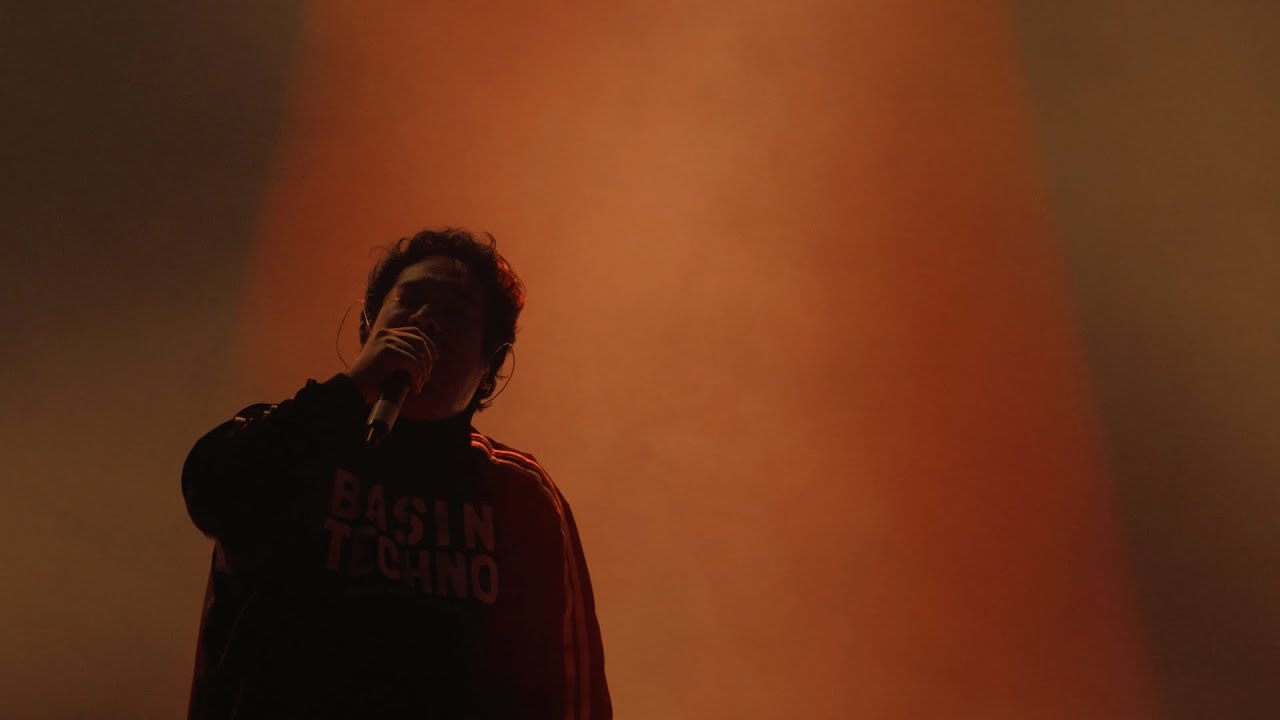 岡崎体育「Gung Tang Summer Bong Winter」Live Video