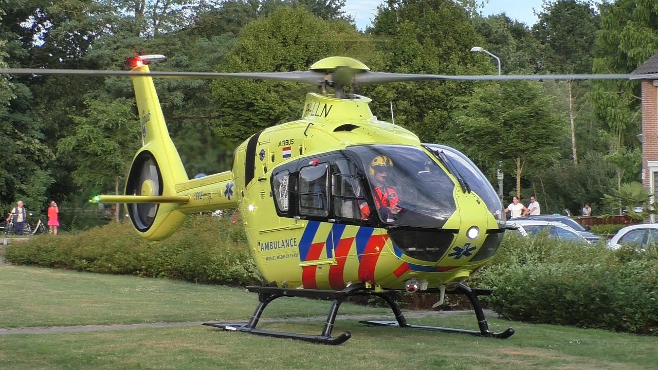 2x Take-off Lifeliner 3 [PH-LLN] vanaf Medisch incident Eindhoven & Catharina ziekenhuis Eindhoven