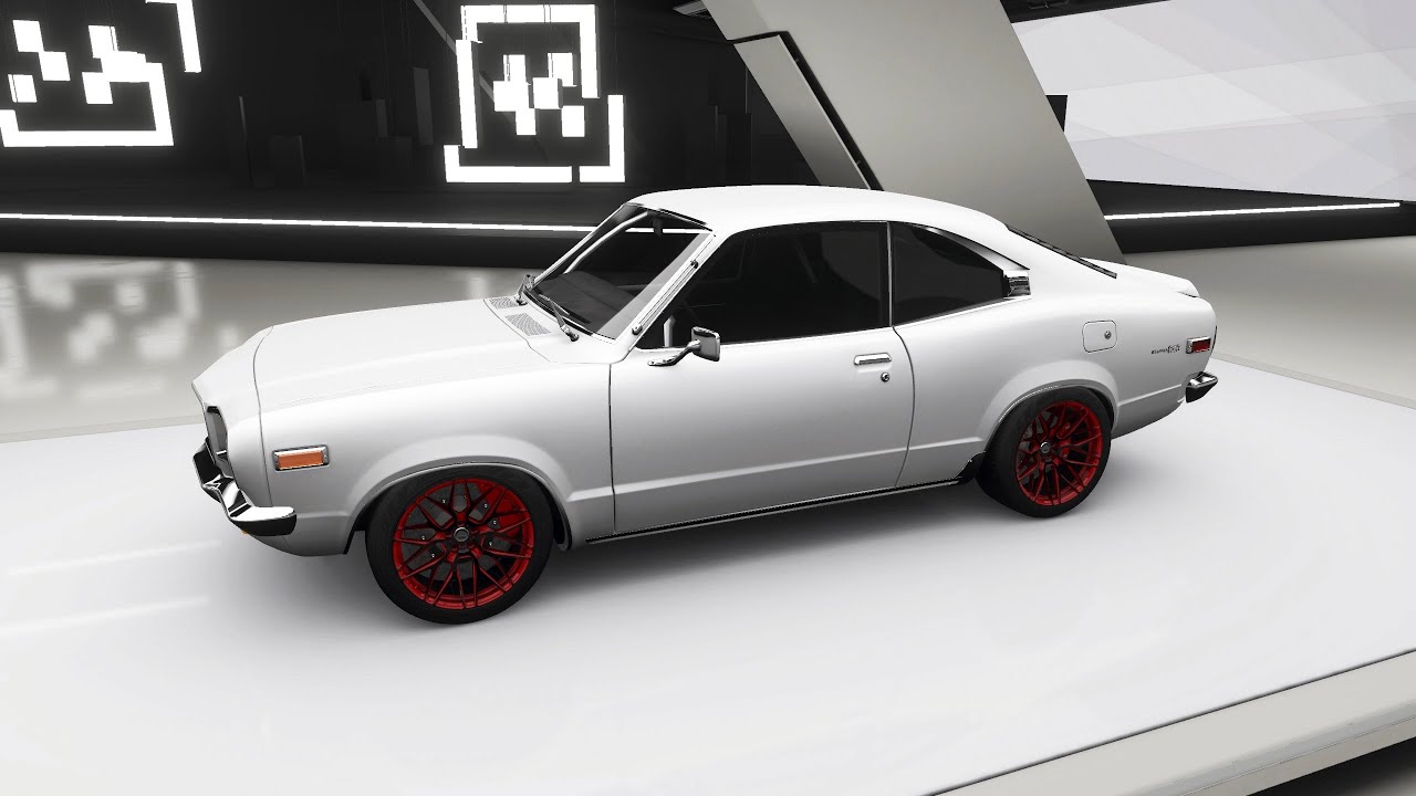 Forza Horizon 4 - 1973 Mazda RX-3 - Customize and Drive