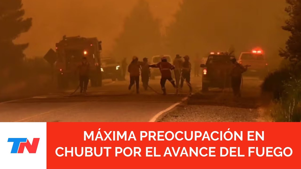 Incendios en Chubut: cortaron la ruta 40 por el avance del fuego y ya hay más de 3000 evacuados