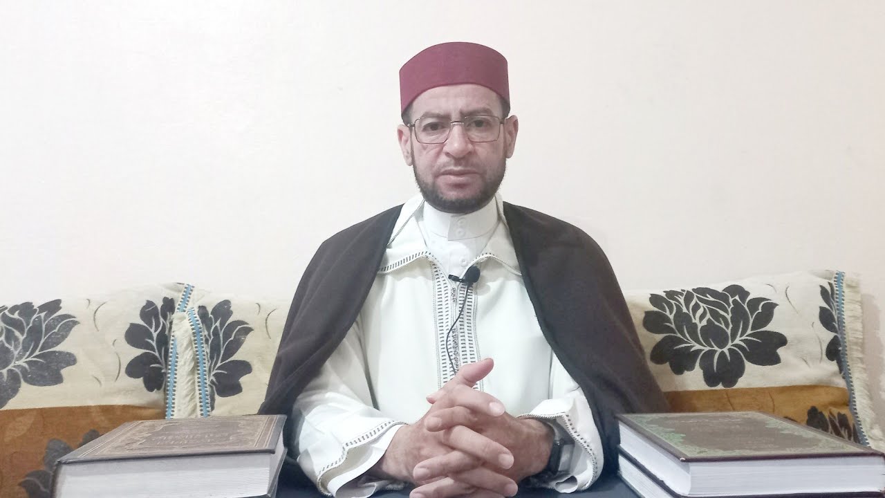 صفتي التغيير والإصلاح.