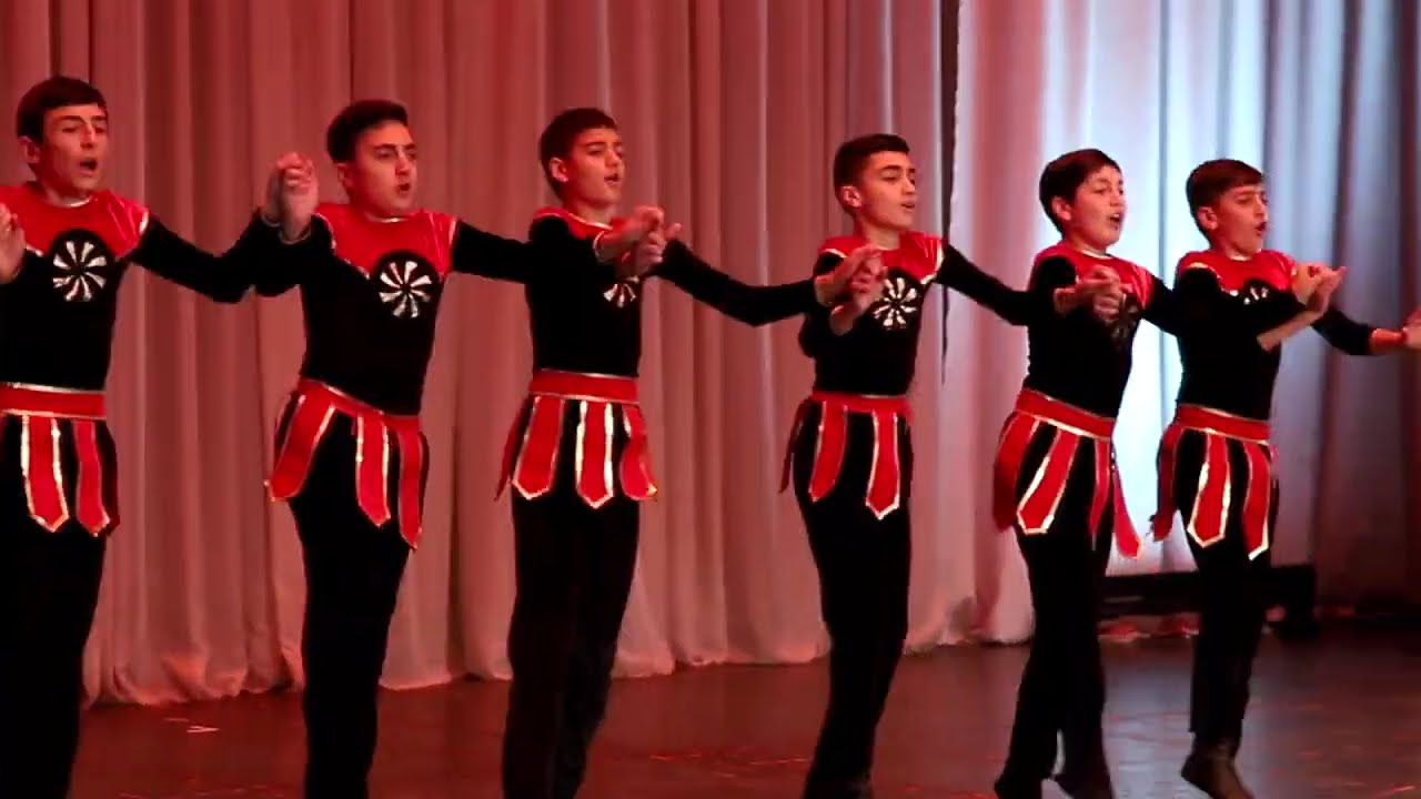 ՀԱՃԸՆ պարային անսամբլ - HACHN dance ensemble