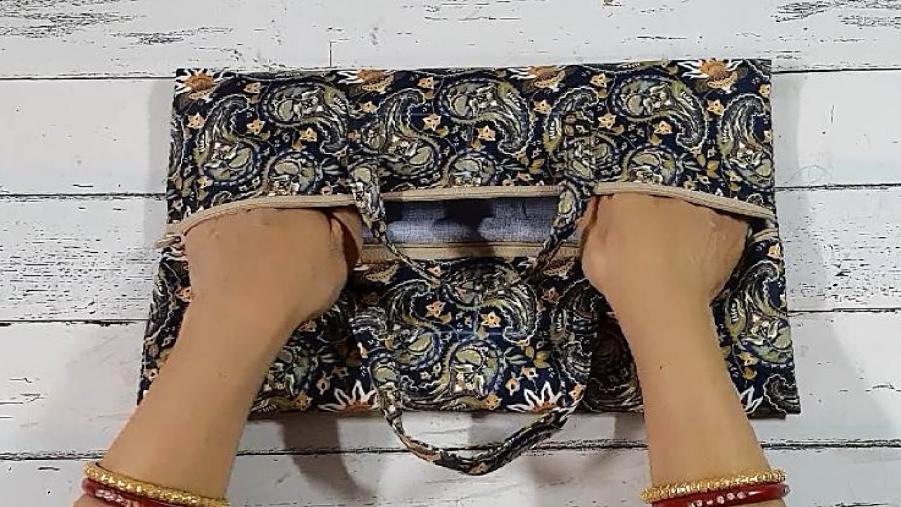 A very useful bag yet so easy to make at home | DIY hand bag | Cosmetic bag | Travel bag
