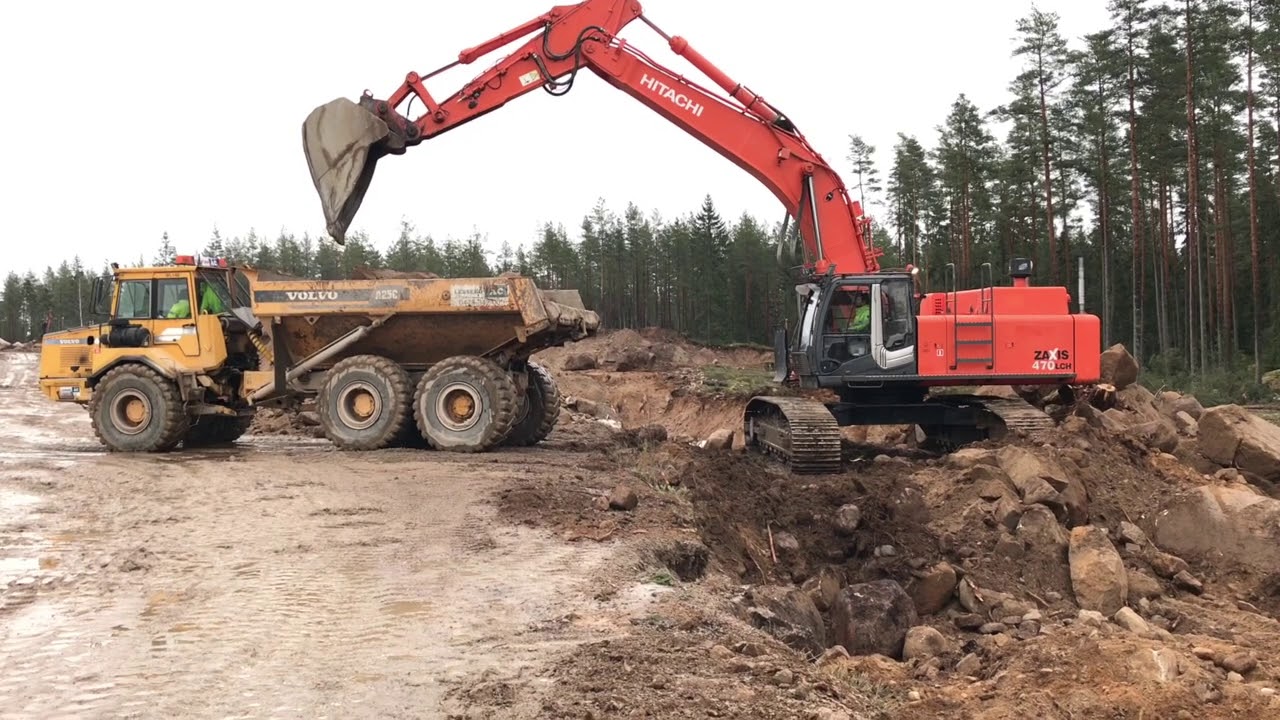 Köp Bandgrävmaskin Hitachi ZX470 LCH 3 på Klaravik se