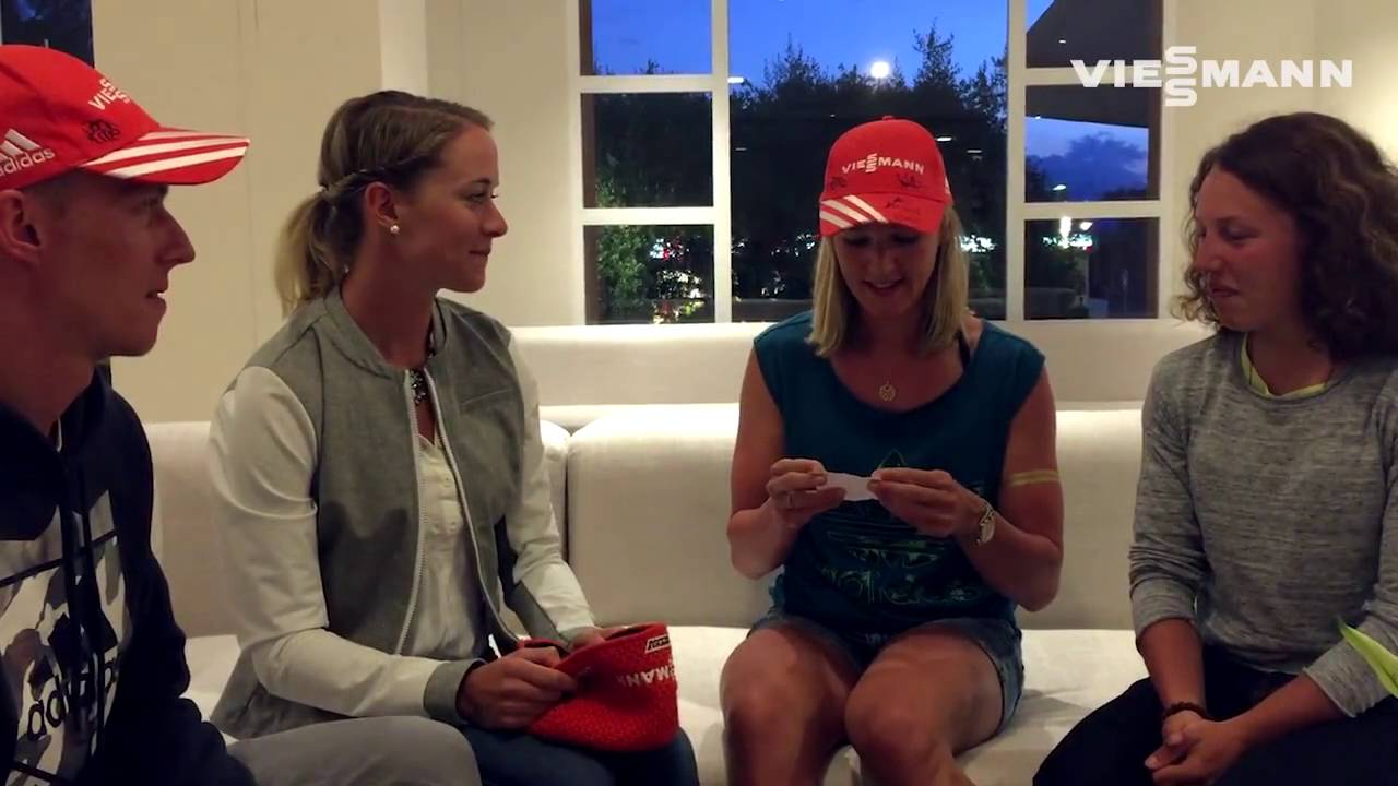 Daniel Böhm, Maren Hammerschmidt, Denise Herrmann und Laura Dahlmeier :-)