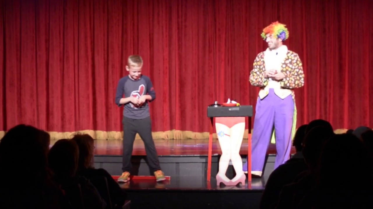 Sideshow: A Carnival of Magic - Cedar Point Halloweekends 2016