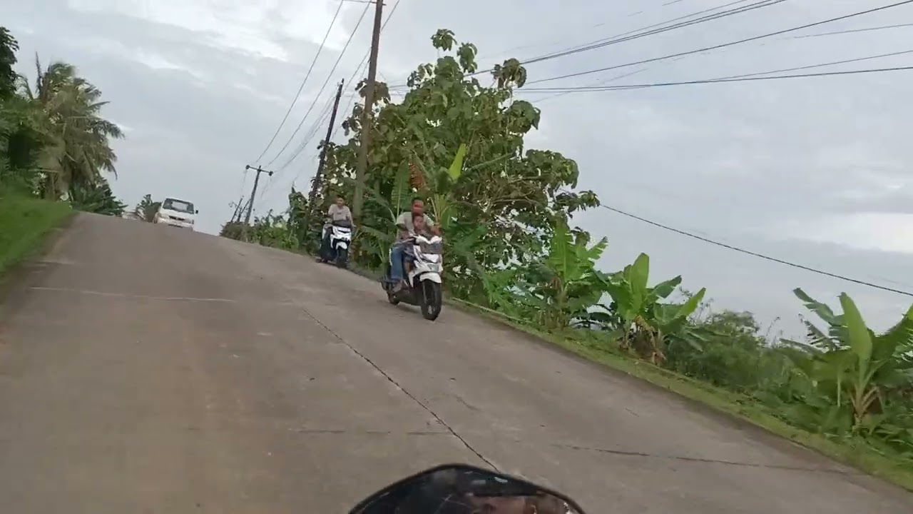 NGABUBURIT MENIKMATI KEINDAHAN ALAM INDONESIA CIGEULIS SOBANG PANDEGLANG 