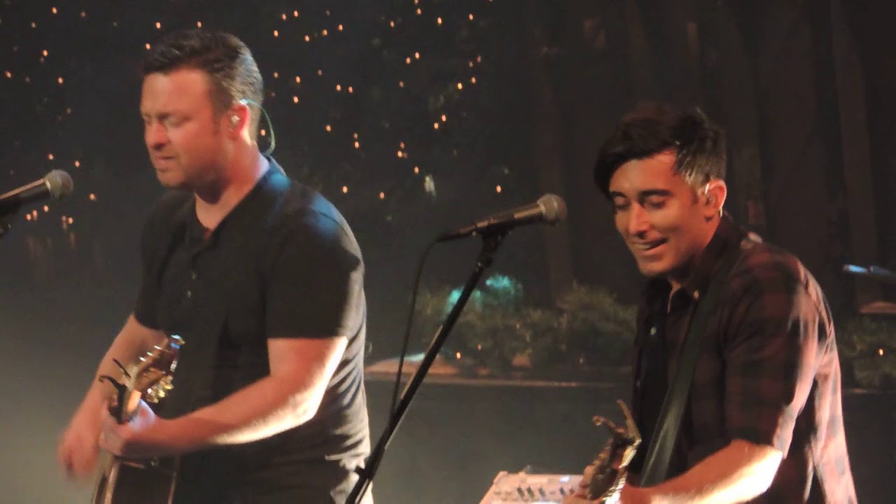 Phil Wickham - Joy to the World (LIVE - HD)