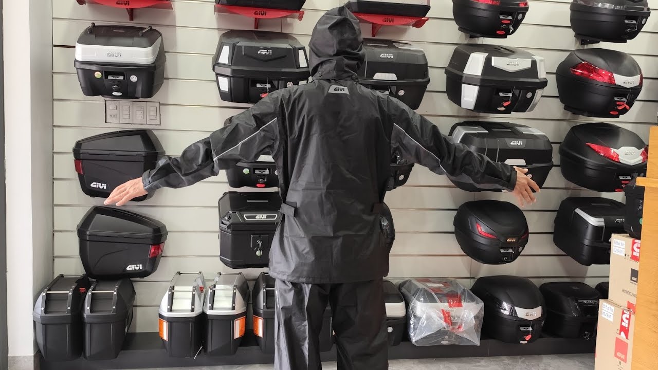 Review Áo Mưa GIVI RRS06 Chính Hãng: Chống Nước Tuyệt Đối, Phản Quang Siêu Sáng | Đồ Phượt Store