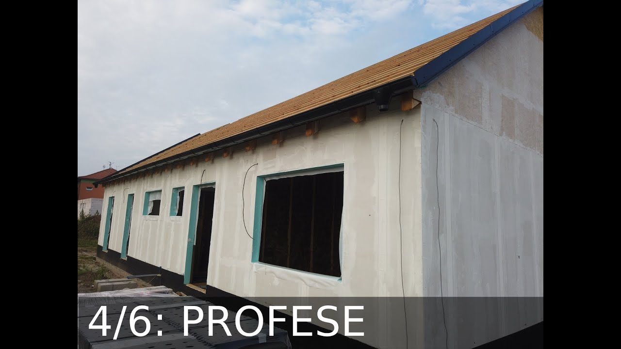 Dřevostavba Čelákovice 4/10: profese a střecha bez přesahů