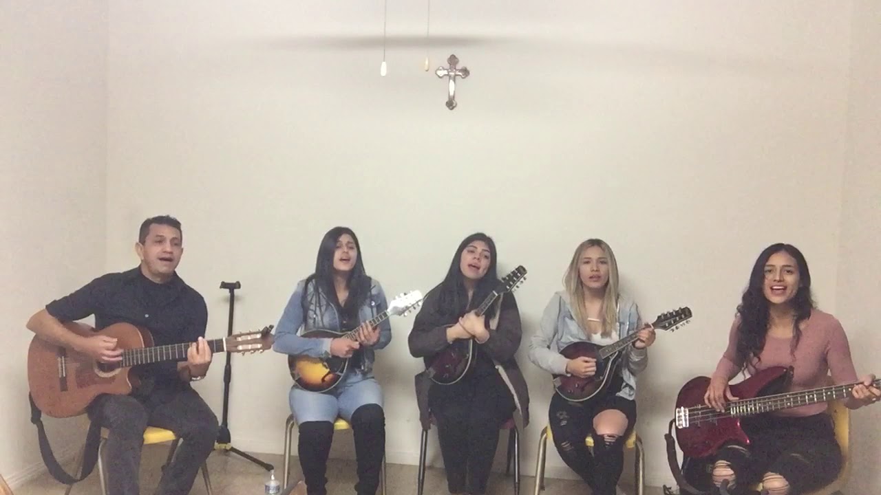 Estudiantina Luz Divina-  “ Señor Quiero Caminar”