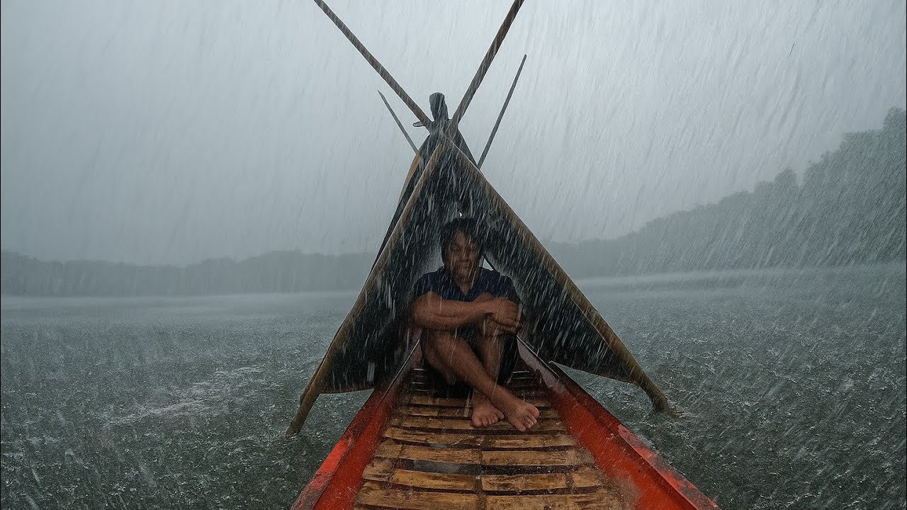 CAMPING IN THE EYE OF THE STORM! HEAVY RAIN & FIERCE WIND TEAR THROUGH THE RIVER!