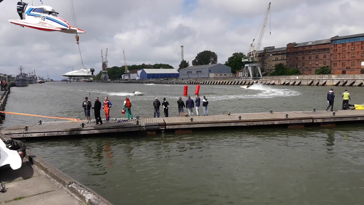 Atrumlaivu sacensiba