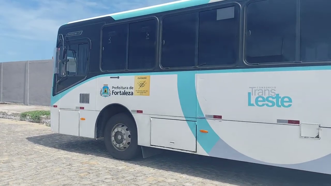 Chegando de caminhão na praia do futuro em fortaleza ce
