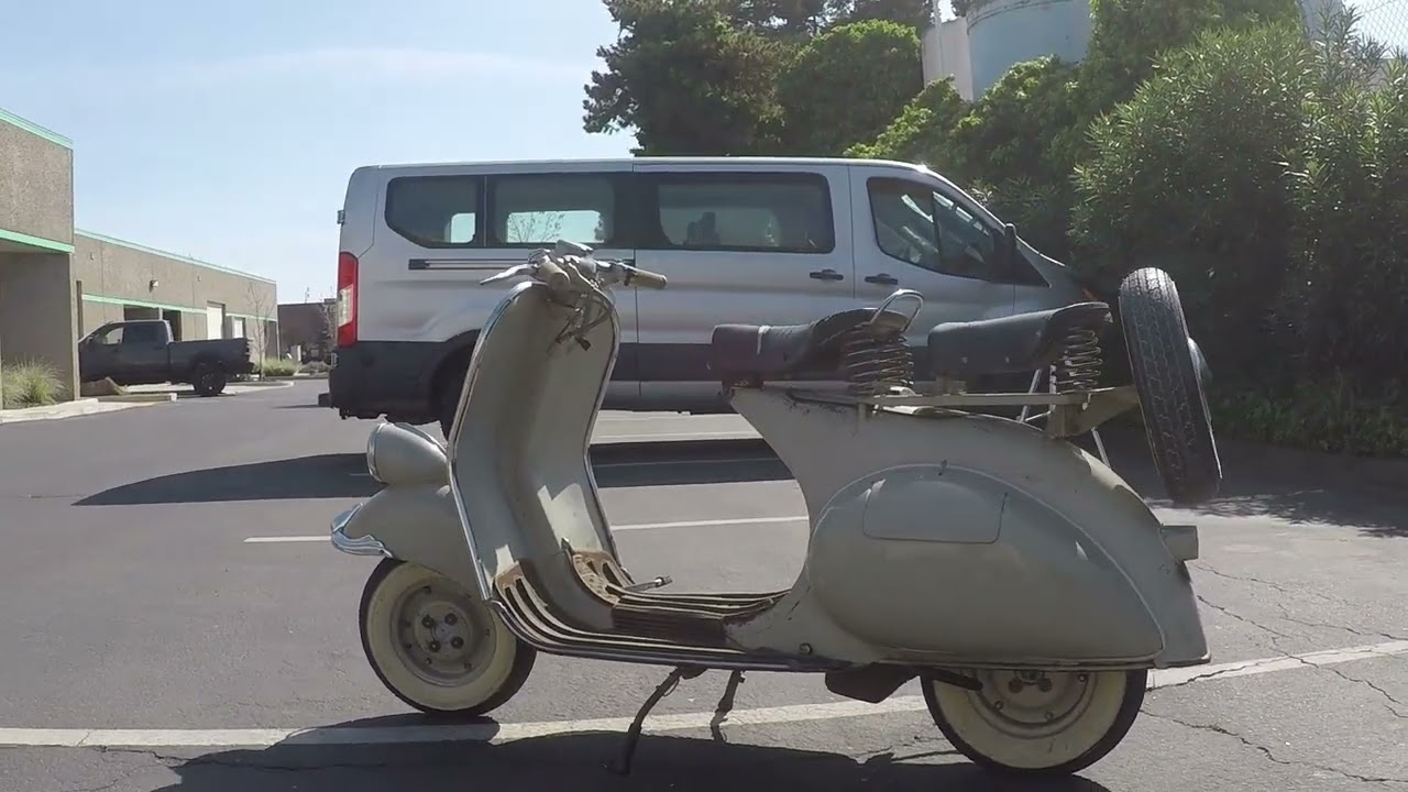 Beautiful and all original 1954 Vespa 125 Faro Basso