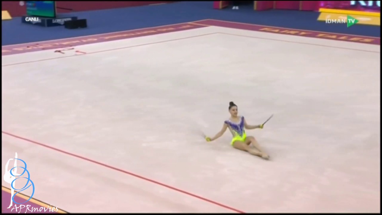 Rita Araújo - POR - Maças (Clubs) - Senior AA - 37th RG World Championships Baku 2019