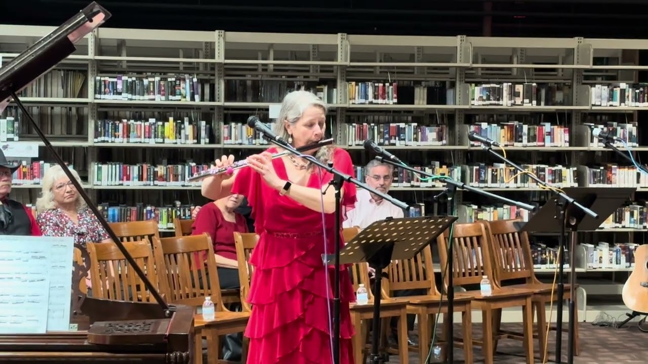 Julie Thomas at El Progreso Music on Main Valentines Day event 