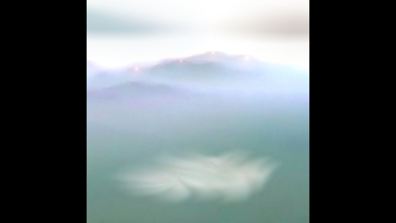 Deja Blu // Crystal Eternal
