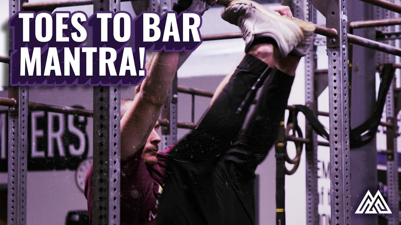 LONG KNEES KICK REACH | Try This Toes to Bar Mantra to Make Your Workouts Easier
