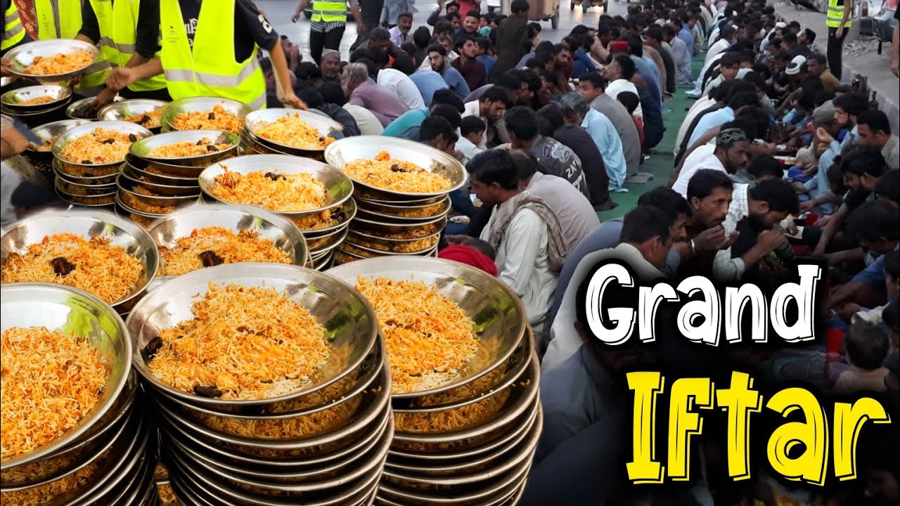 GRAND RAMADAN IFTAR 2025 IN KARACHI | FREE FOOD FOR 1000+ PEOPLE | BEST Ramadan street food Pakistan