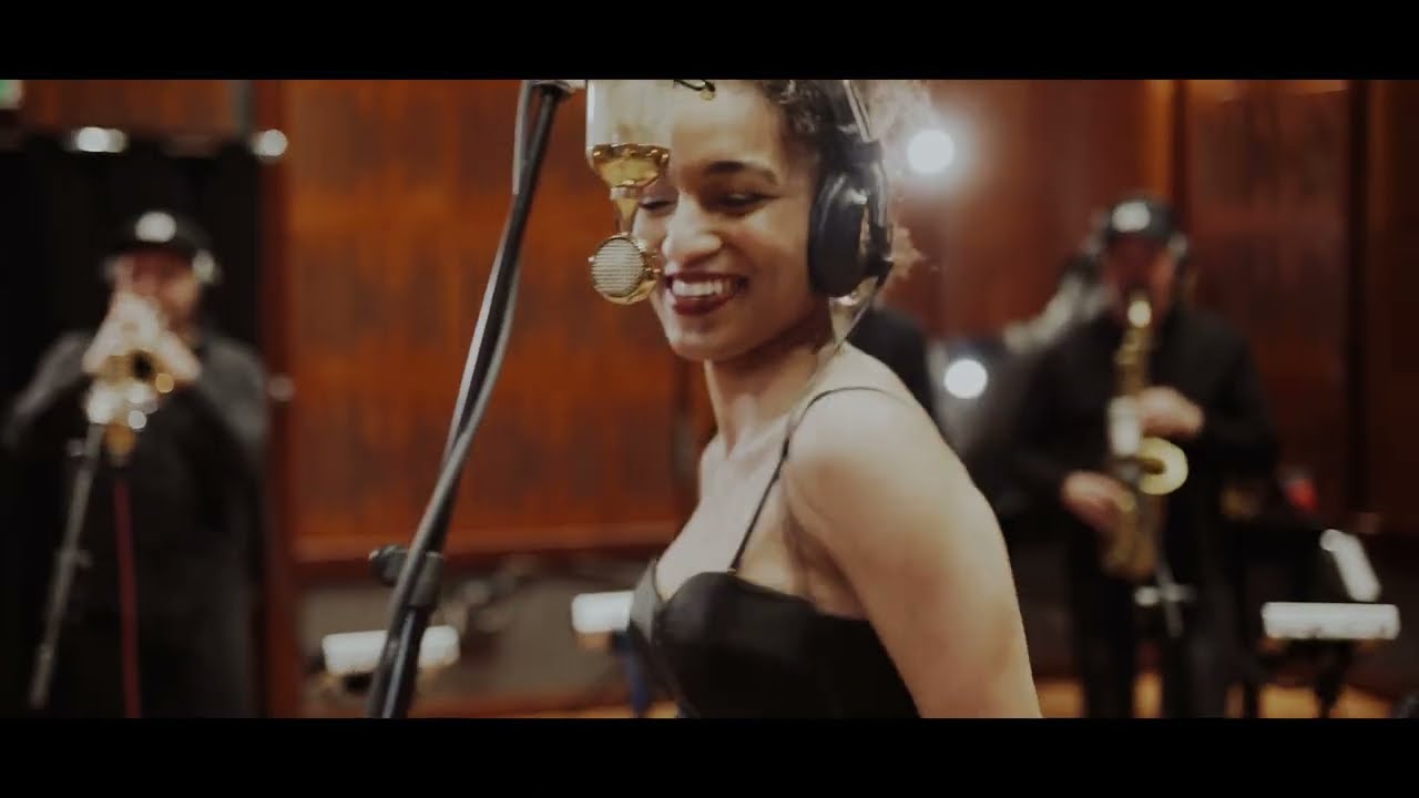 DownTown Brass feat. Natalia Capelik-Muianga - Superstition (Steve Wonder cover)