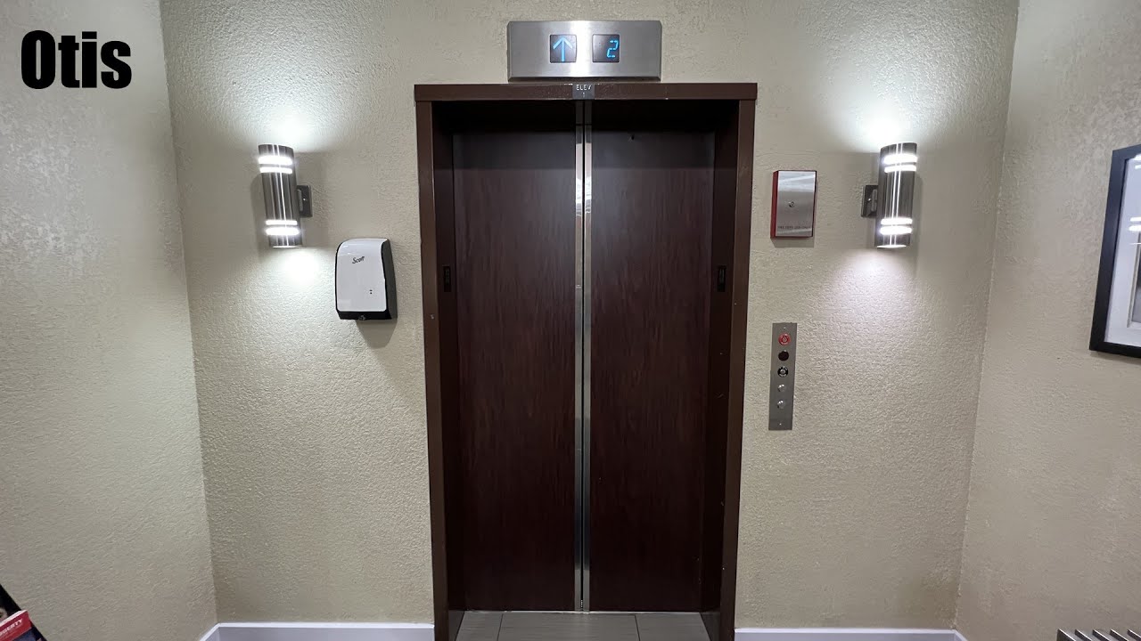 Otis Hydraulic Elevator at the Comfort Suites in Milwaukee, WI