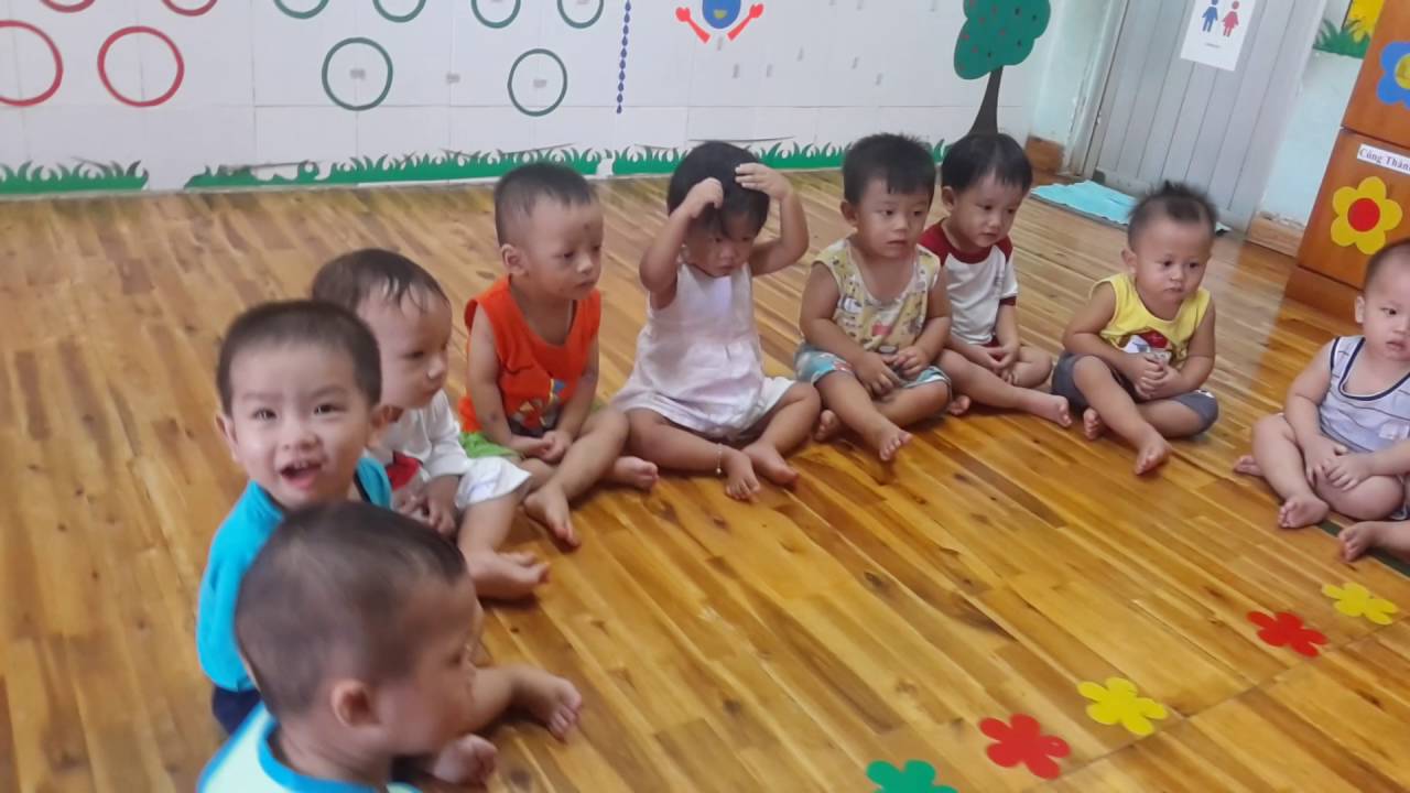 DẠY BÉ 18 THÁNG TẬP NÓI mầm non Hoa Hồng Đỏ quận 9