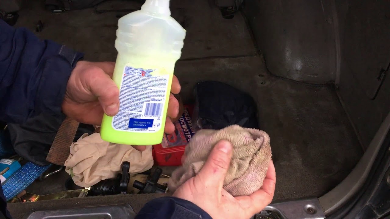 СОЛЯРКОЙ ЗАЛИЛ БАГАЖНИК  МАШИНЫ  - СРЕДСТВО УДАЛЕНИЯ ЗАПАХА.