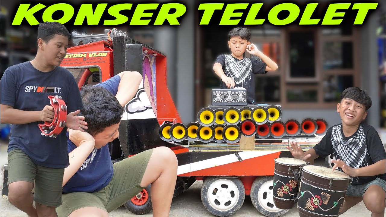 DITDIM KONSER!! PAKAI PENGGANTI CORONG TELOLET!! ASIK MAIN TELOLET DIRUMAH..