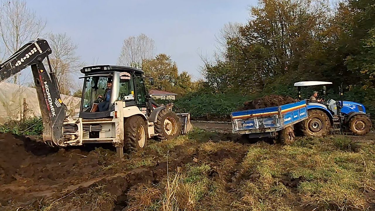 Beko Loder Hidromek ile Traktöre İnek Dışkısı Yükleme İşlemi Bol Çamurda Kalmalı