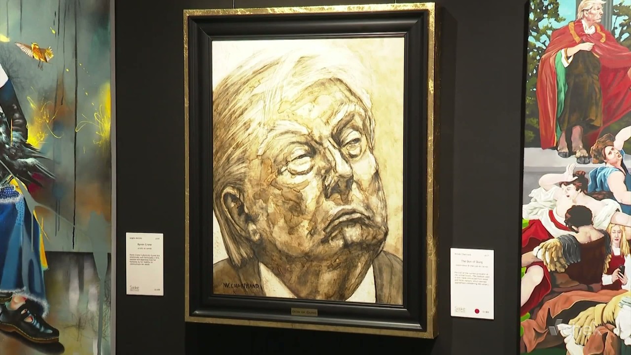 Портрет Дональда Трампа из конского навоза стал неожиданным хитом на выставке Sooke Fine Arts Show