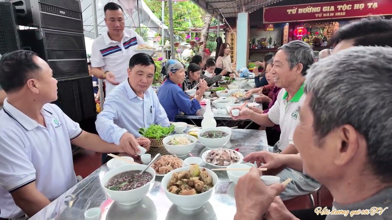 Lòng lợn - Cỗ áp rạp chuẩn bị ngày Giỗ Tổ gia tộc họ Tạ - Thượng đỗ _ xã:Lai Khê _ TP Hải Phòng