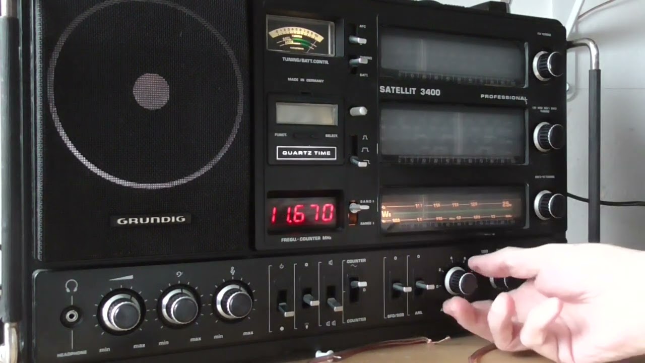 LZ1AQ loop test Grundig Satellit 3400