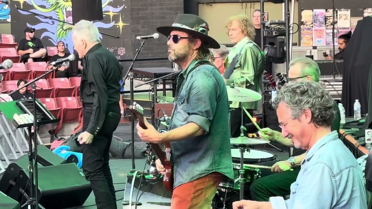 Lee Ving’s Range War (live at the Garden Amp)
