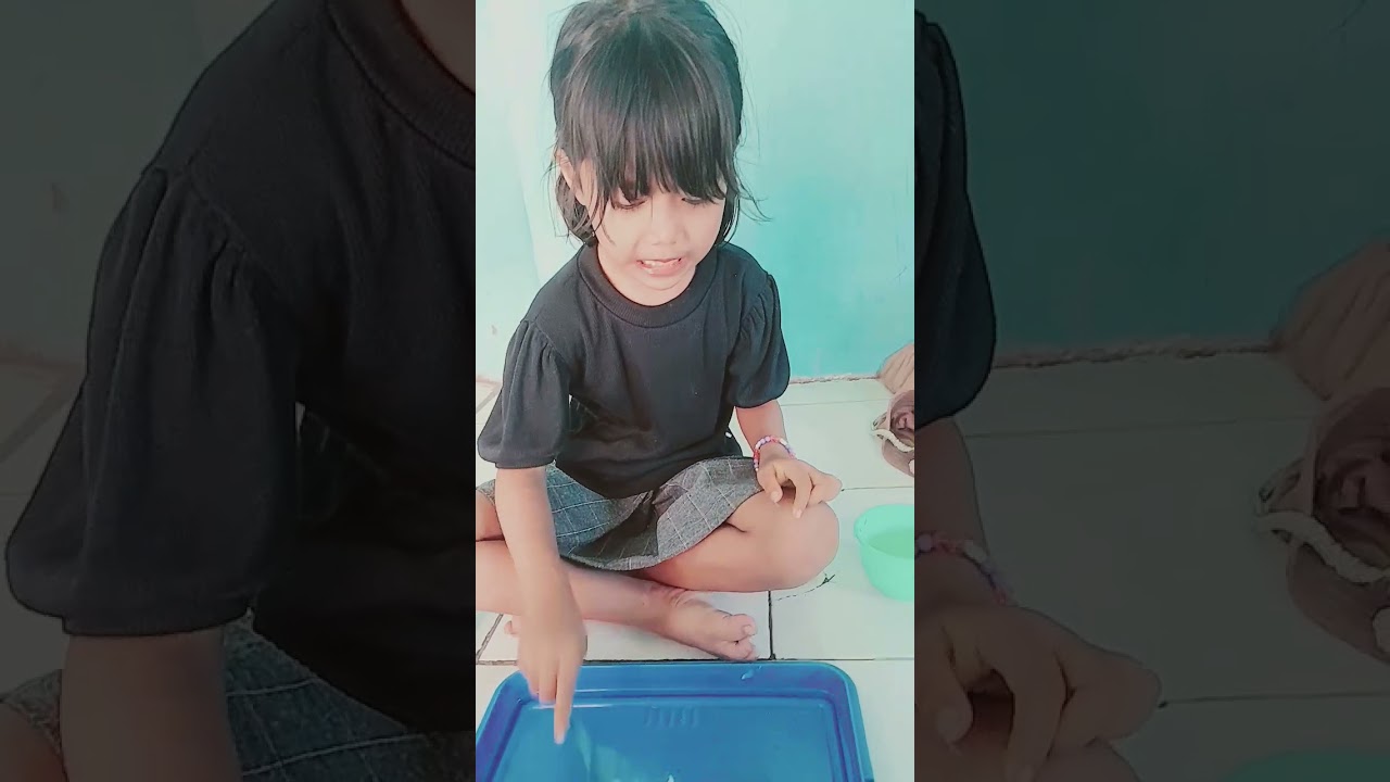bikin slime aktifatornya bikin sendiri lo daann berhasil...