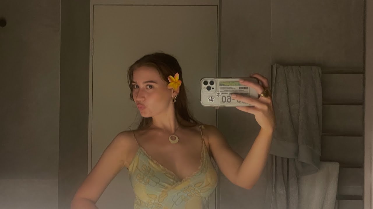 SYDNEY GALS NOW VLOG- ELAYNA 