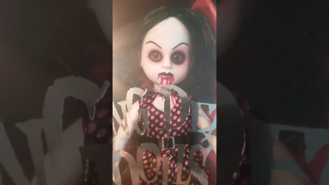 Living Dead Dolls Resurrection XI (Partial Box Opening)