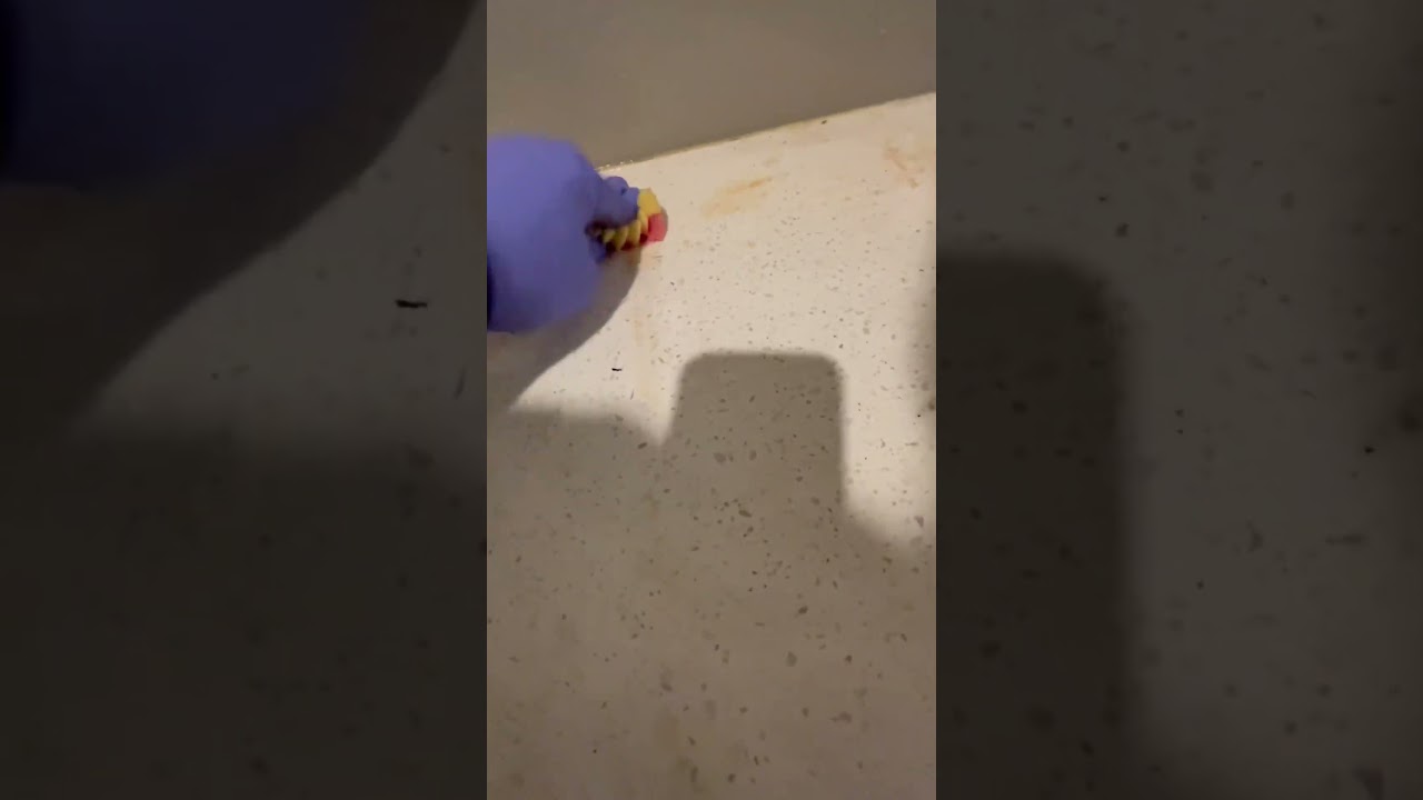 How to clean stone bench top with rust spots #deepclean #cleaning #rustremoval #cleaningmotivation