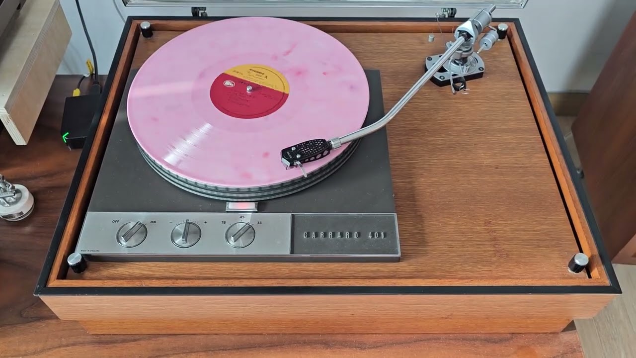 산울림 제2집 - 내마음에 주단을 깔고 playing by GARRARD 401 LP player