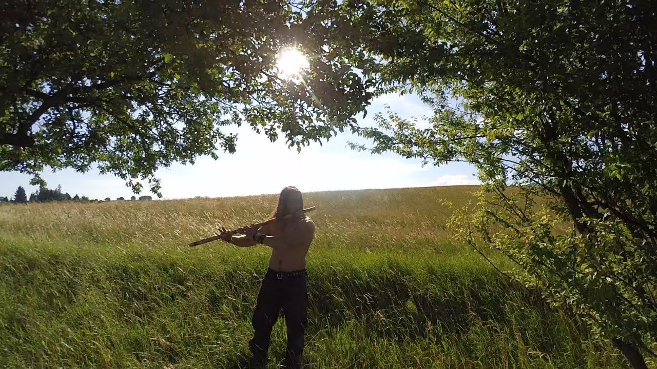 Eduard Ritok  - Reconnecting  (deep  low  C bansuri ambient )