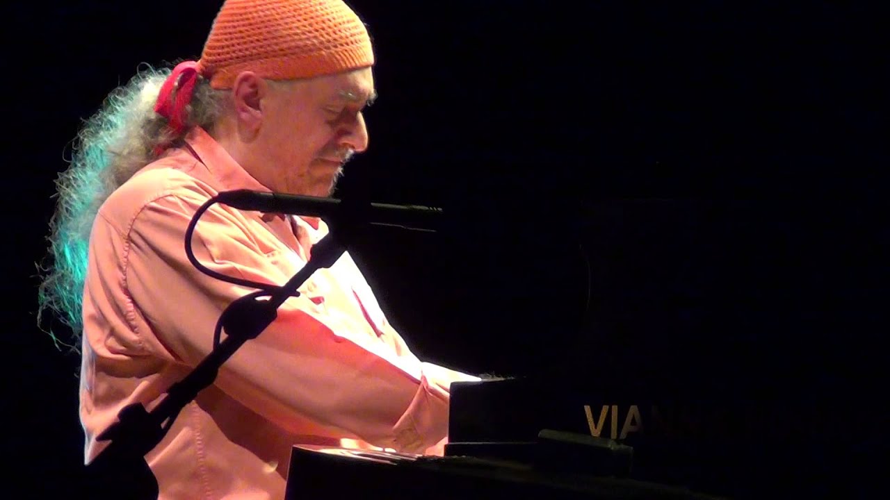Egberto Gismonti - 7 Anéis - Live @ Teatro Bradesco -  BH 2014 [Musical Box Records]