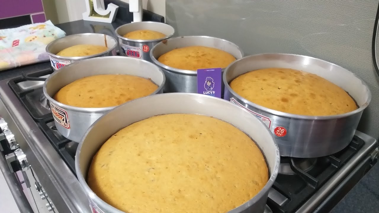 Distribución de masa de queque para pastel 3 pisos 15 años