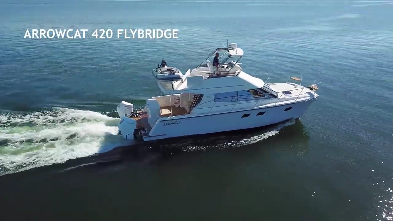 Walk Through Tour of The ArrowCat 420 Flybridge