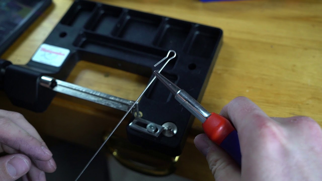 How to Build Shanks for the Pig Sticker Musky Fly