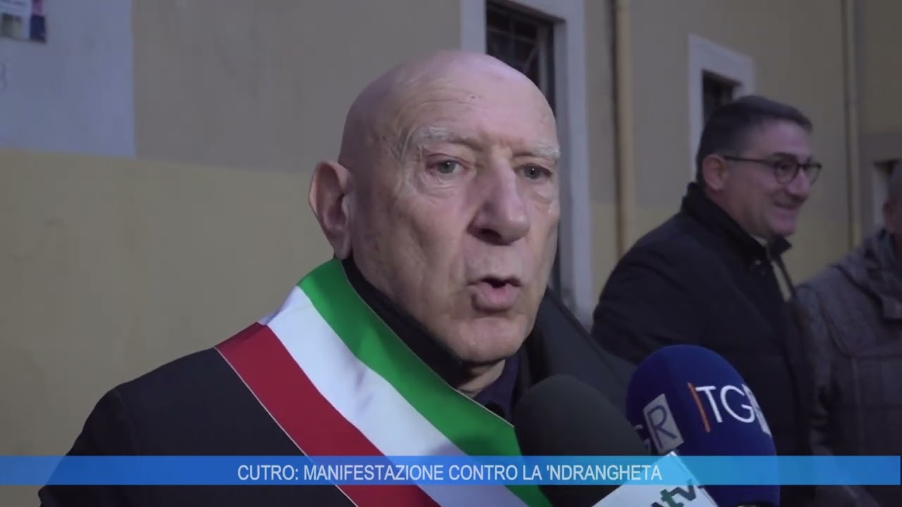 CUTRO (KR):  MANIFESTAZIONE CONTRO L' NDRANGHETA