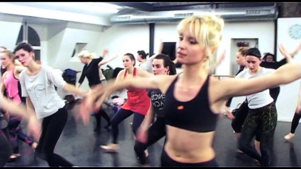 OCTAVIE FIT BALLET 16 06 mp4