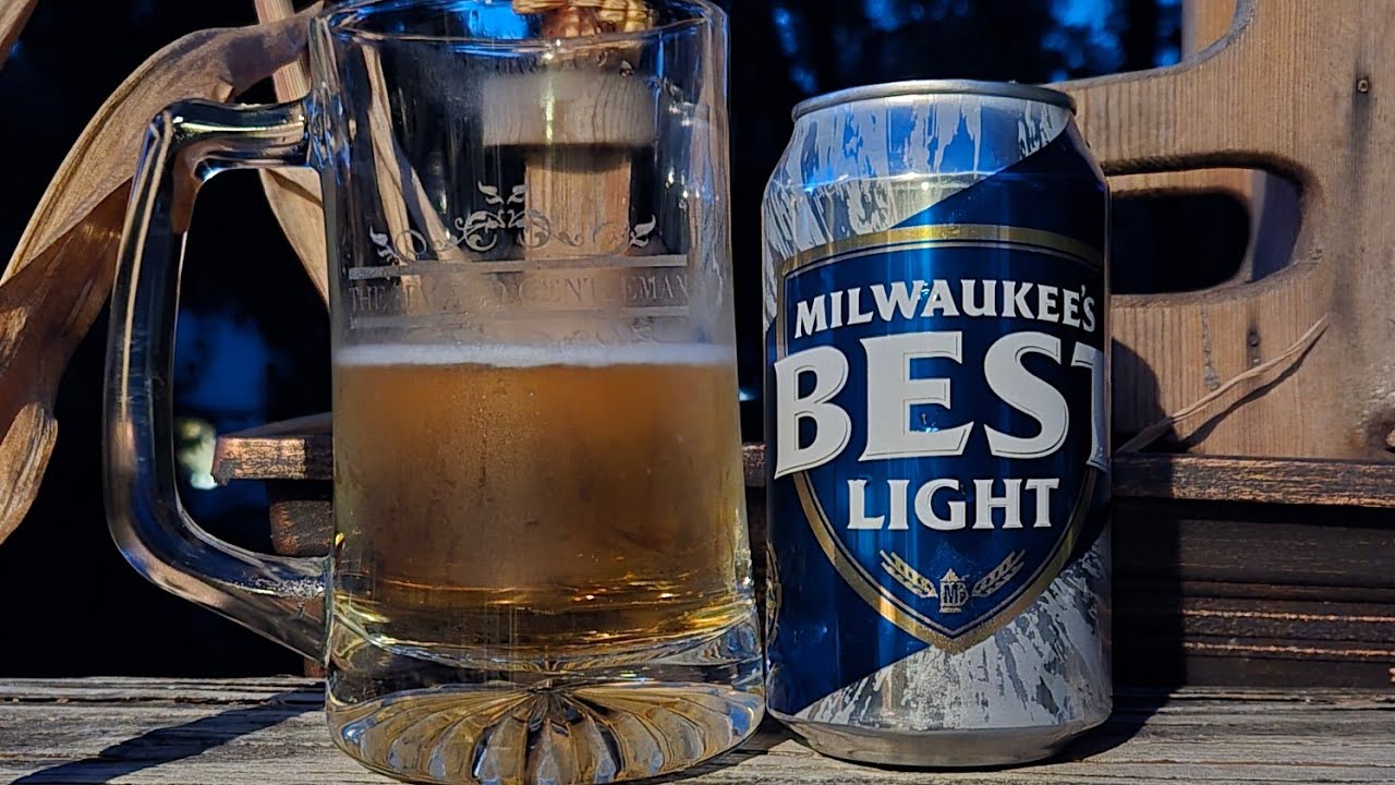 Milwaukee's Best Light Review// The Malted Gentleman