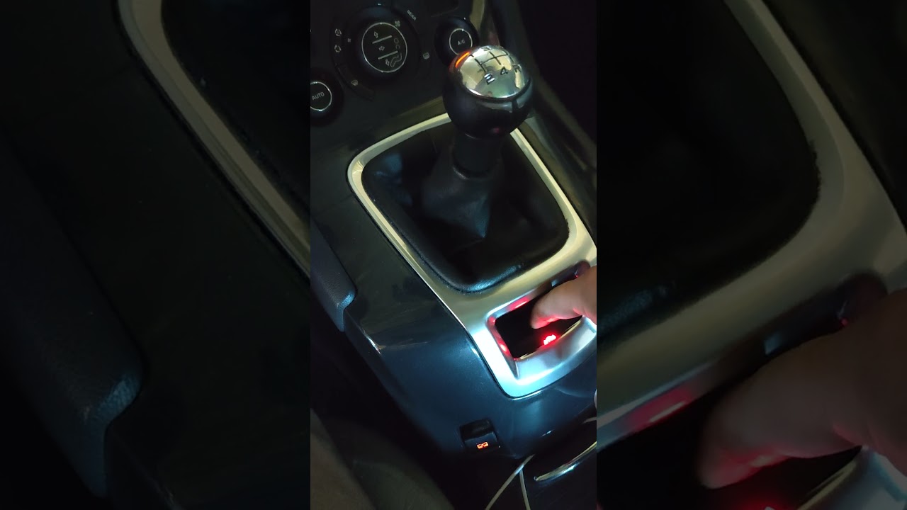 Jak zwolnić hamulec ręczny do prac serwisowych Peugeot 3008 5008. How to release the handbrake.